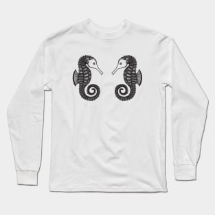 Seahorses in Love - cool and cute animal design - light colors Long Sleeve T-Shirt